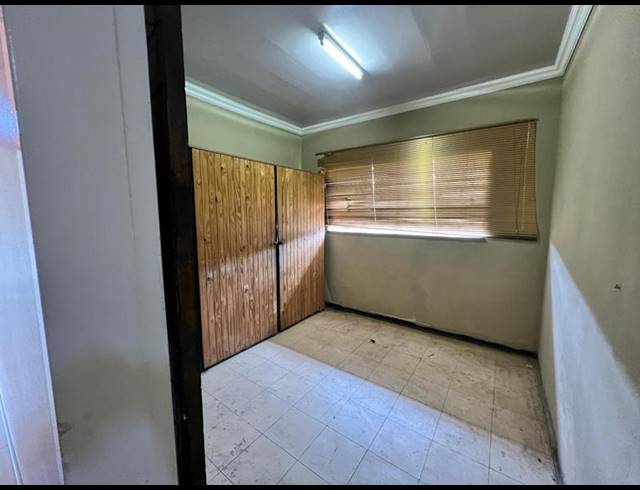 4 BEDROOM APARTMENT FOR SALE IN LAUDIUM